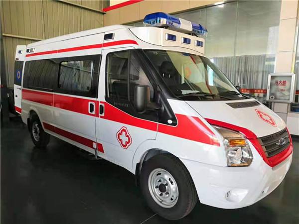 成安县福特V362救护车